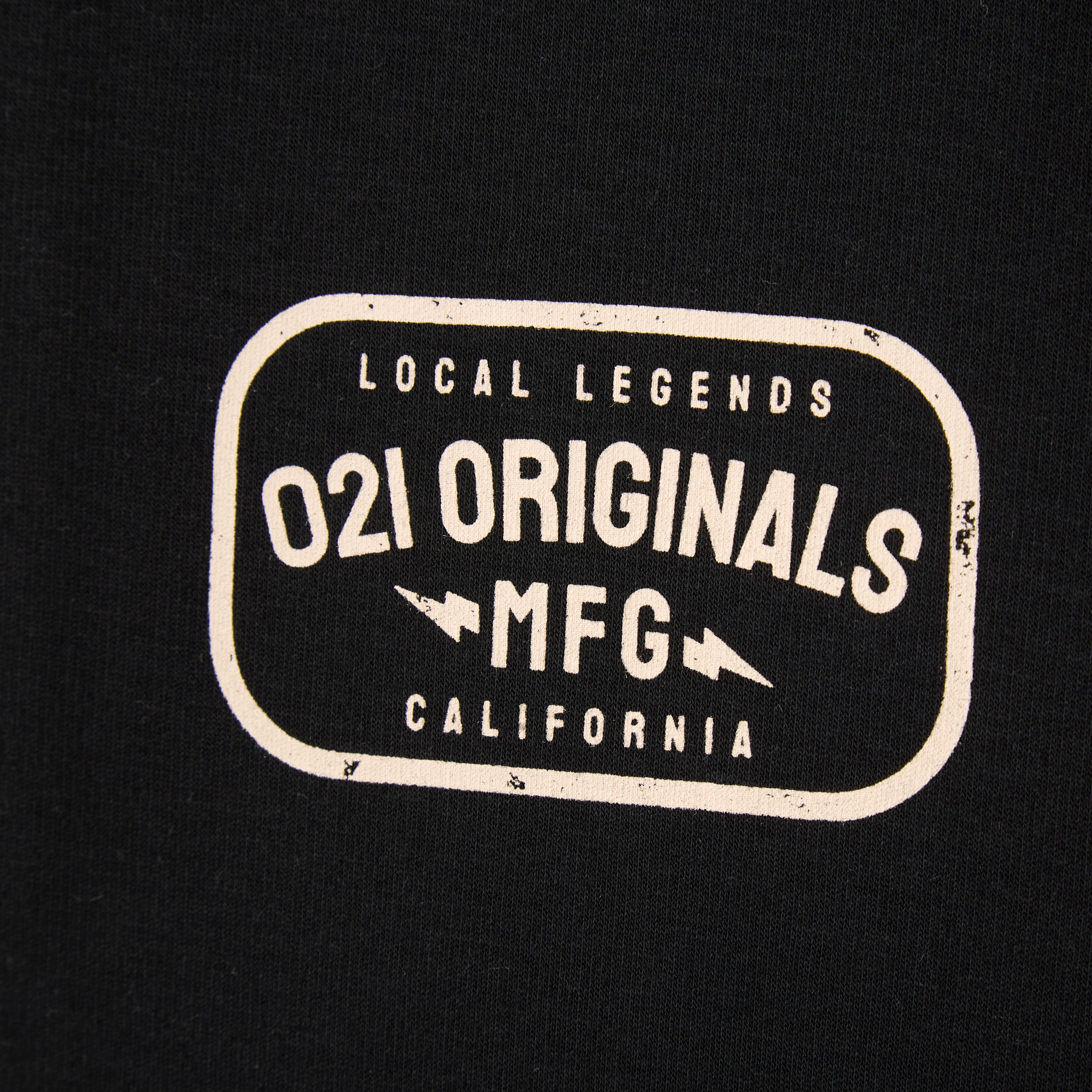 LOCAL MFG SPLIT-HEM HOODIE - BLACK