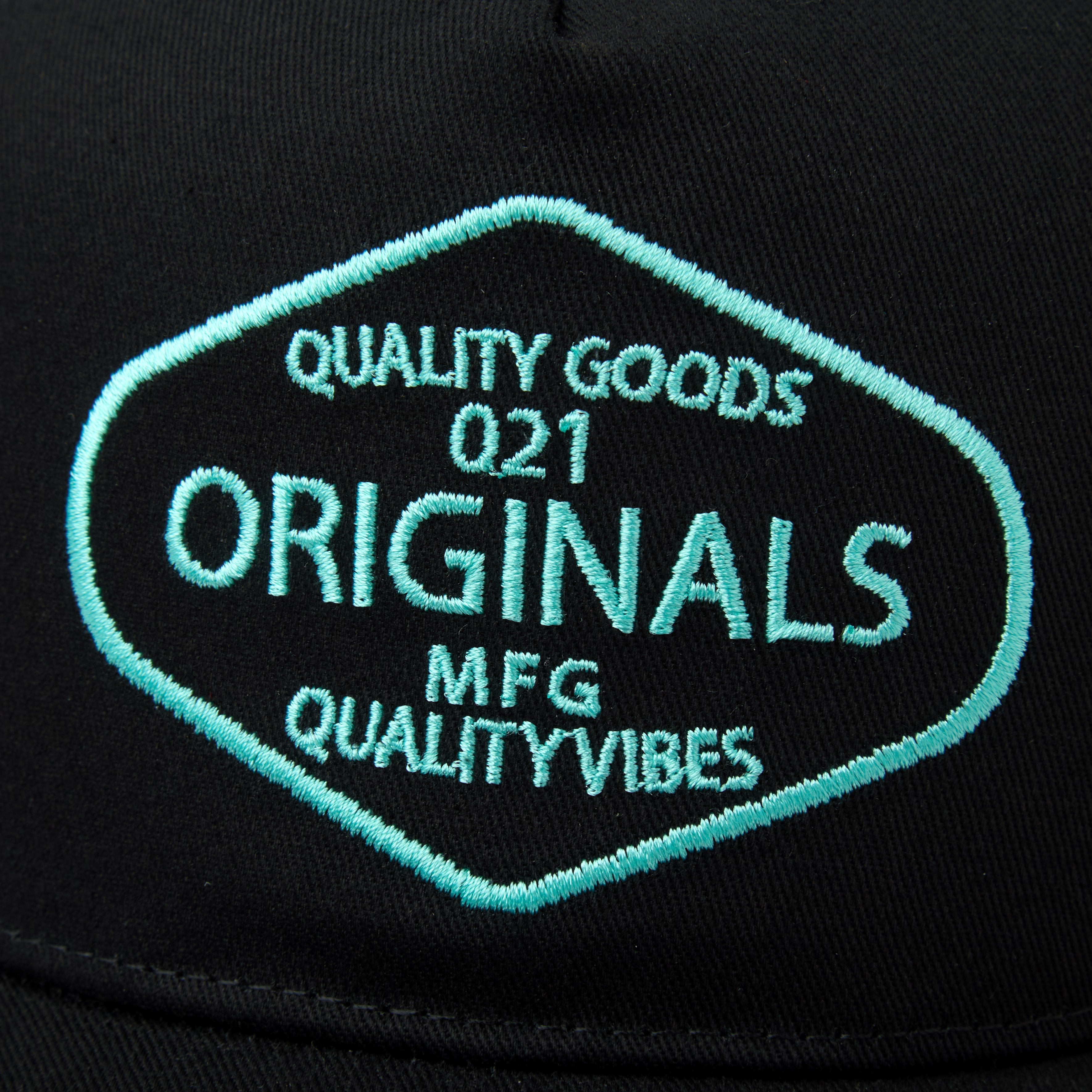 ODD DIAMOND SNAPBACK HAT - BLACK