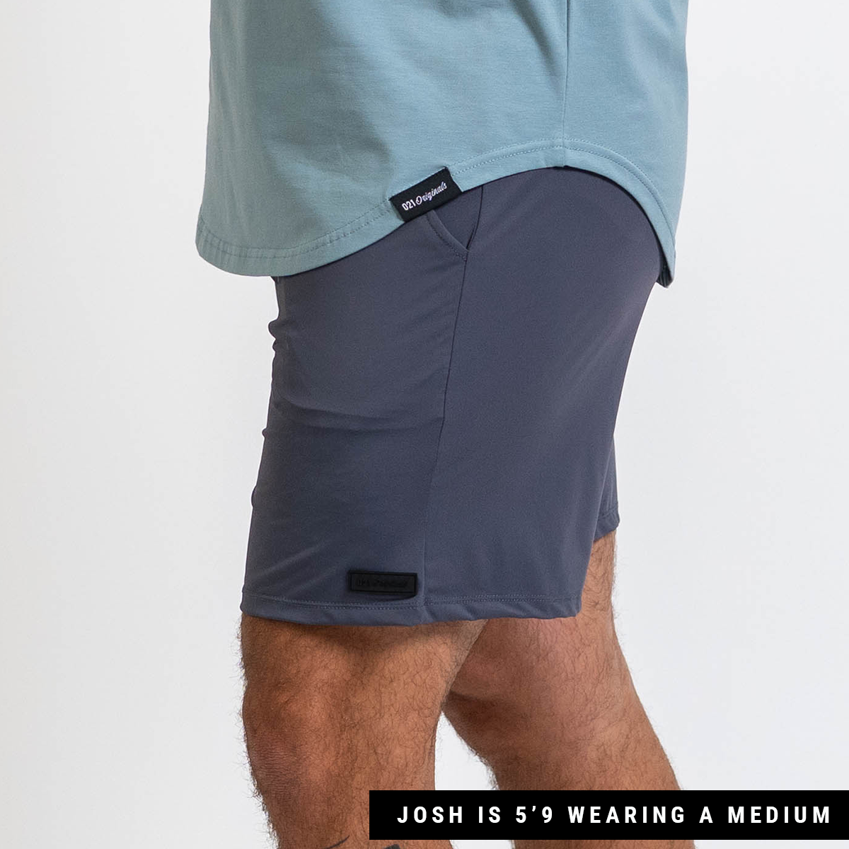VERSA SHORTS - GRAPHITE