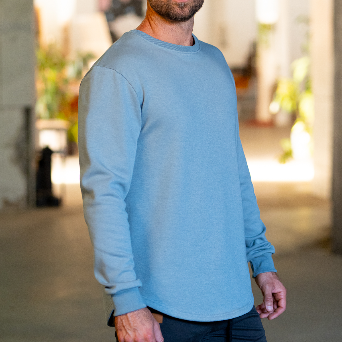 021 ESSENTIAL DROP CUT CREWNECK - BLUE STEEL