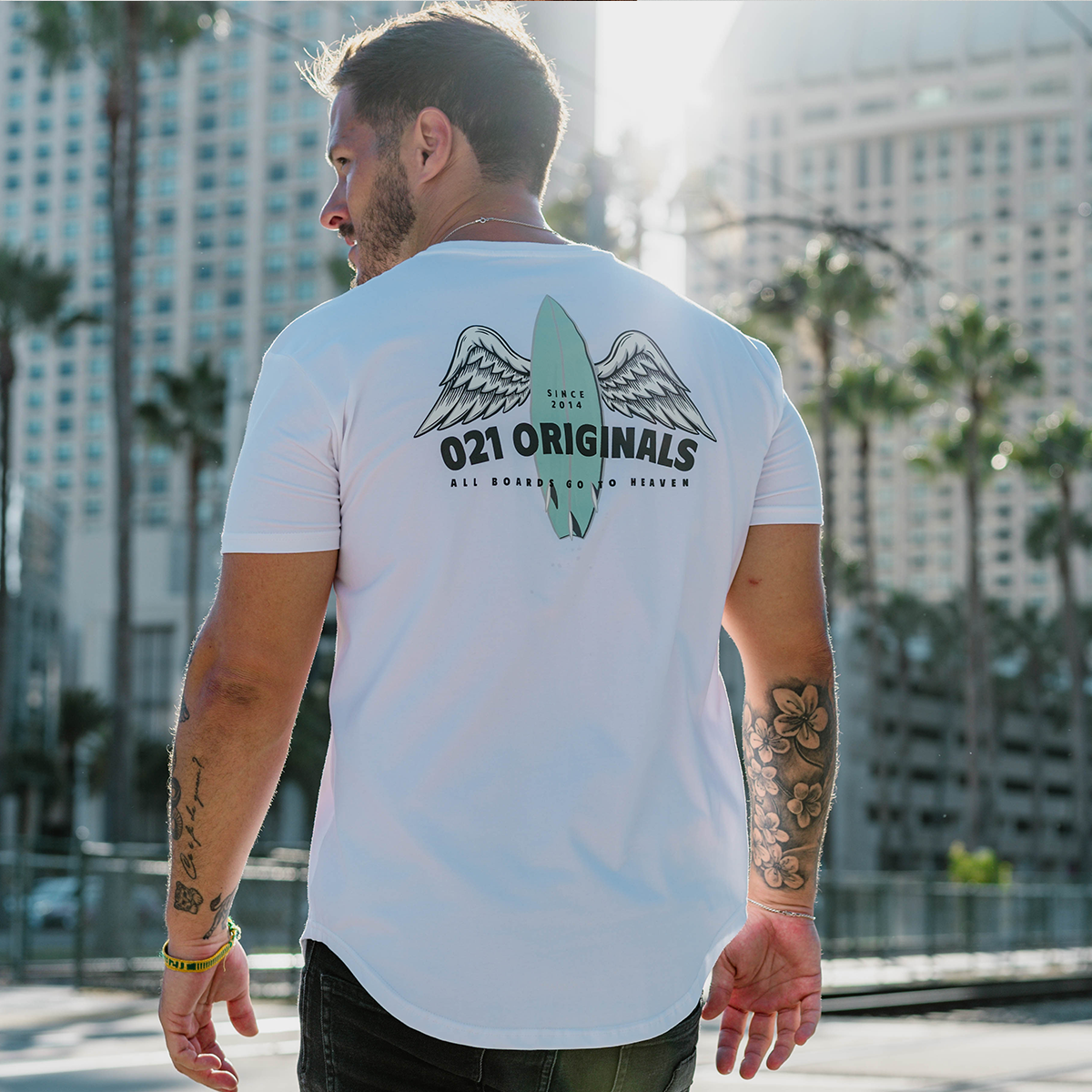 BOARD HEAVEN DROP-CUT T-SHIRT - WHITE