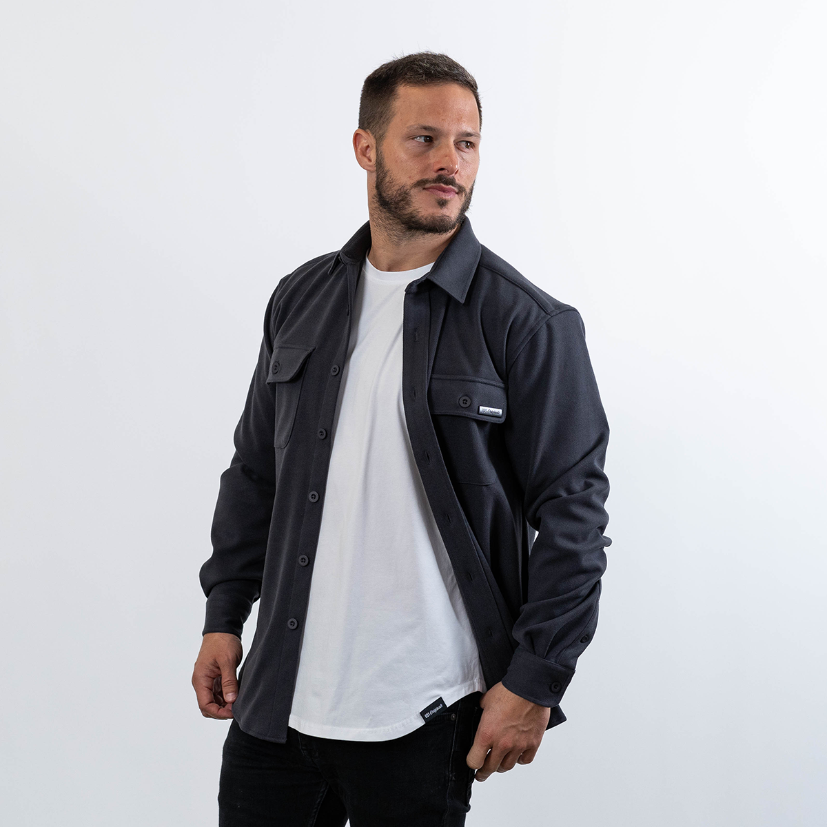 021 ESSENTIAL OVERSHIRT - GRAPHITE
