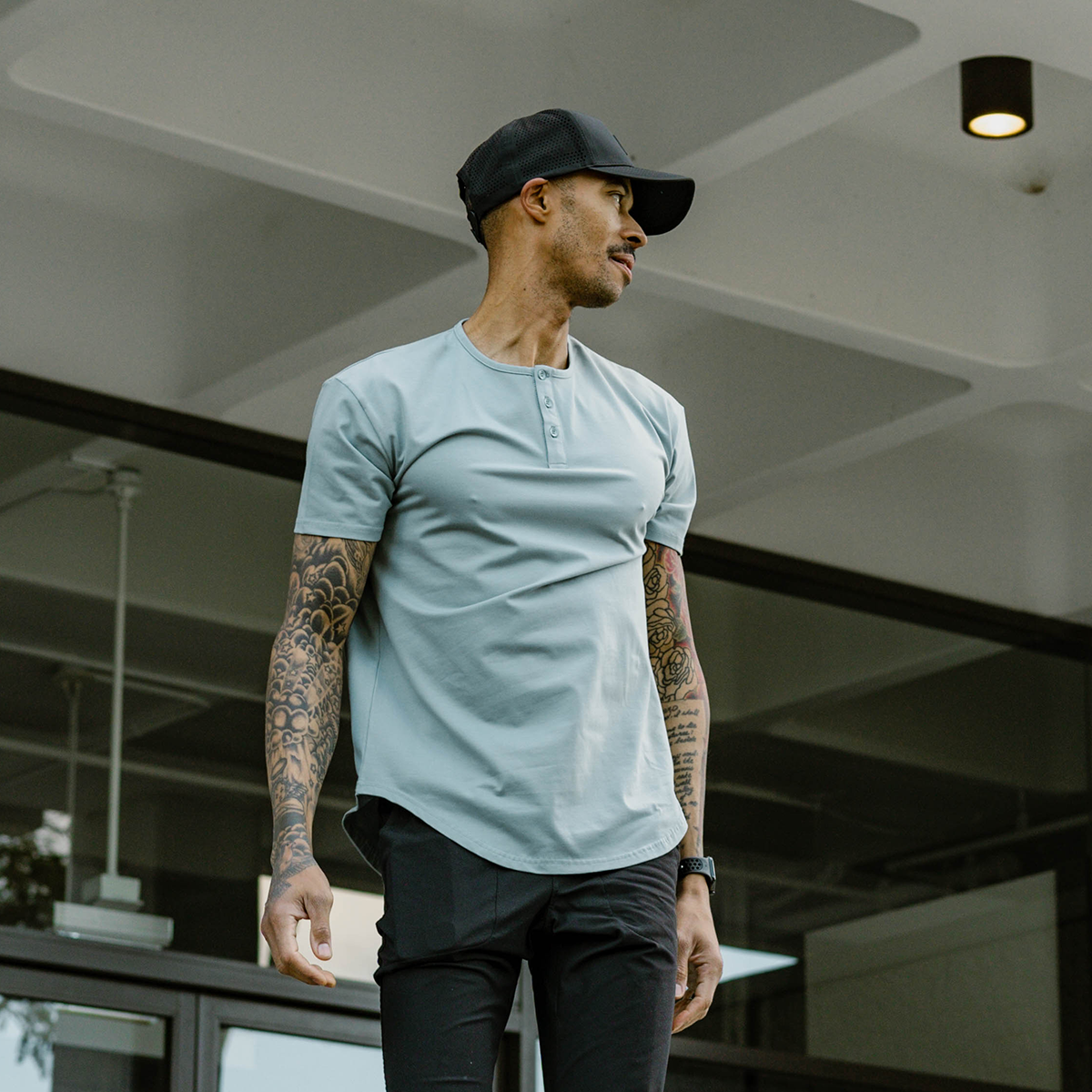 021 ESSENTIAL DROP-CUT HENLEY - STORM BLUE