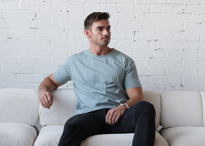 Curved drop-cut hem detail