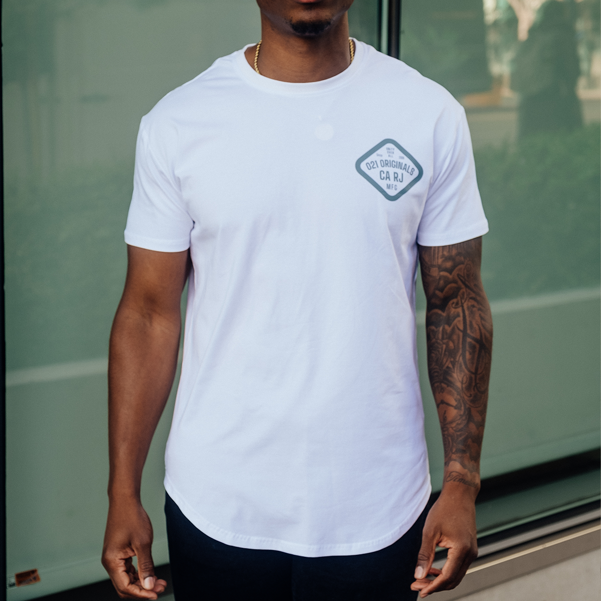 TRIFECTA DROP-CUT T-SHIRT - WHITE