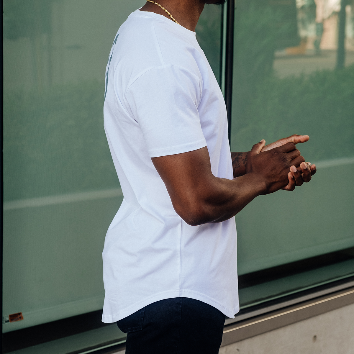 TRIFECTA DROP-CUT T-SHIRT - WHITE