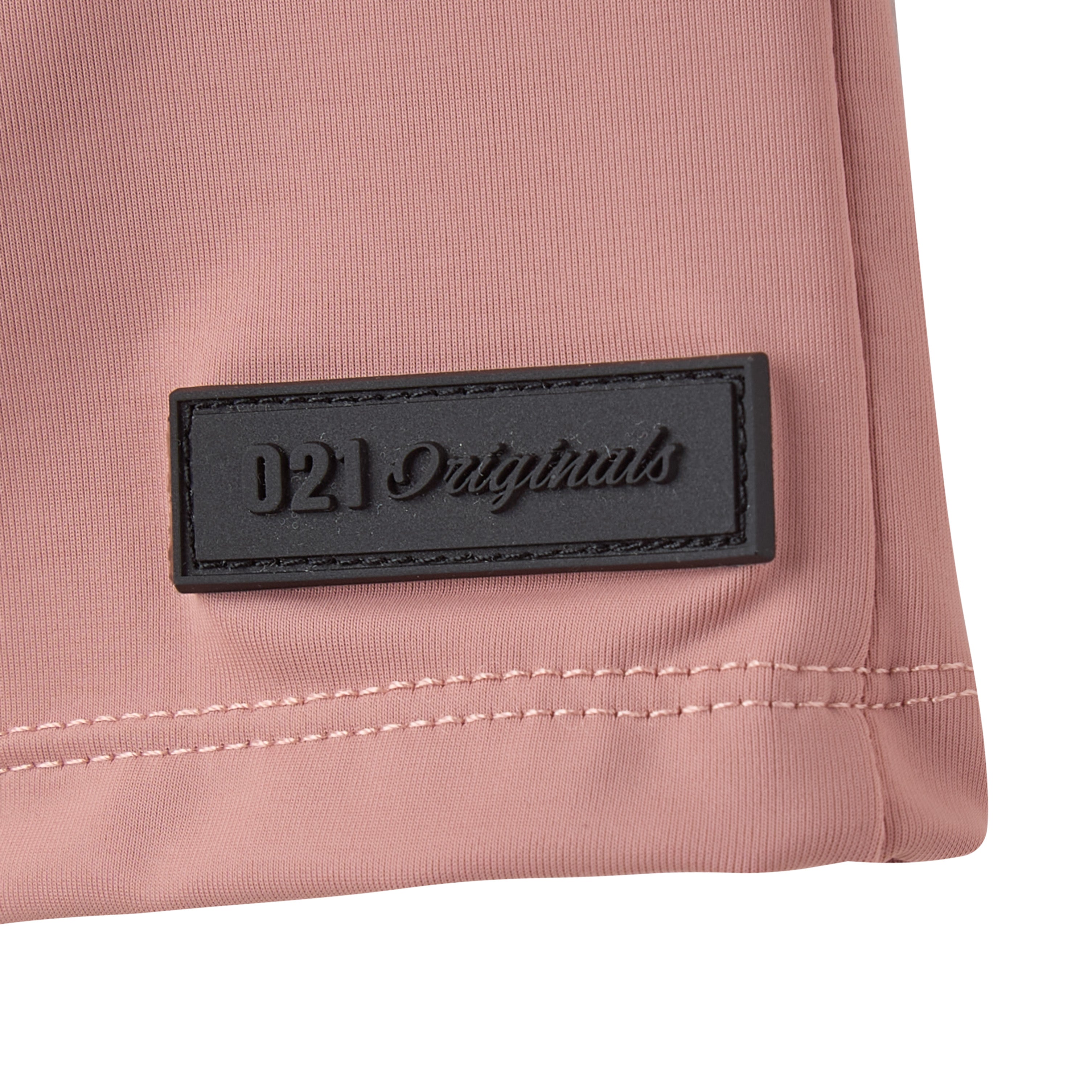 VERSA SHORTS - SALMON