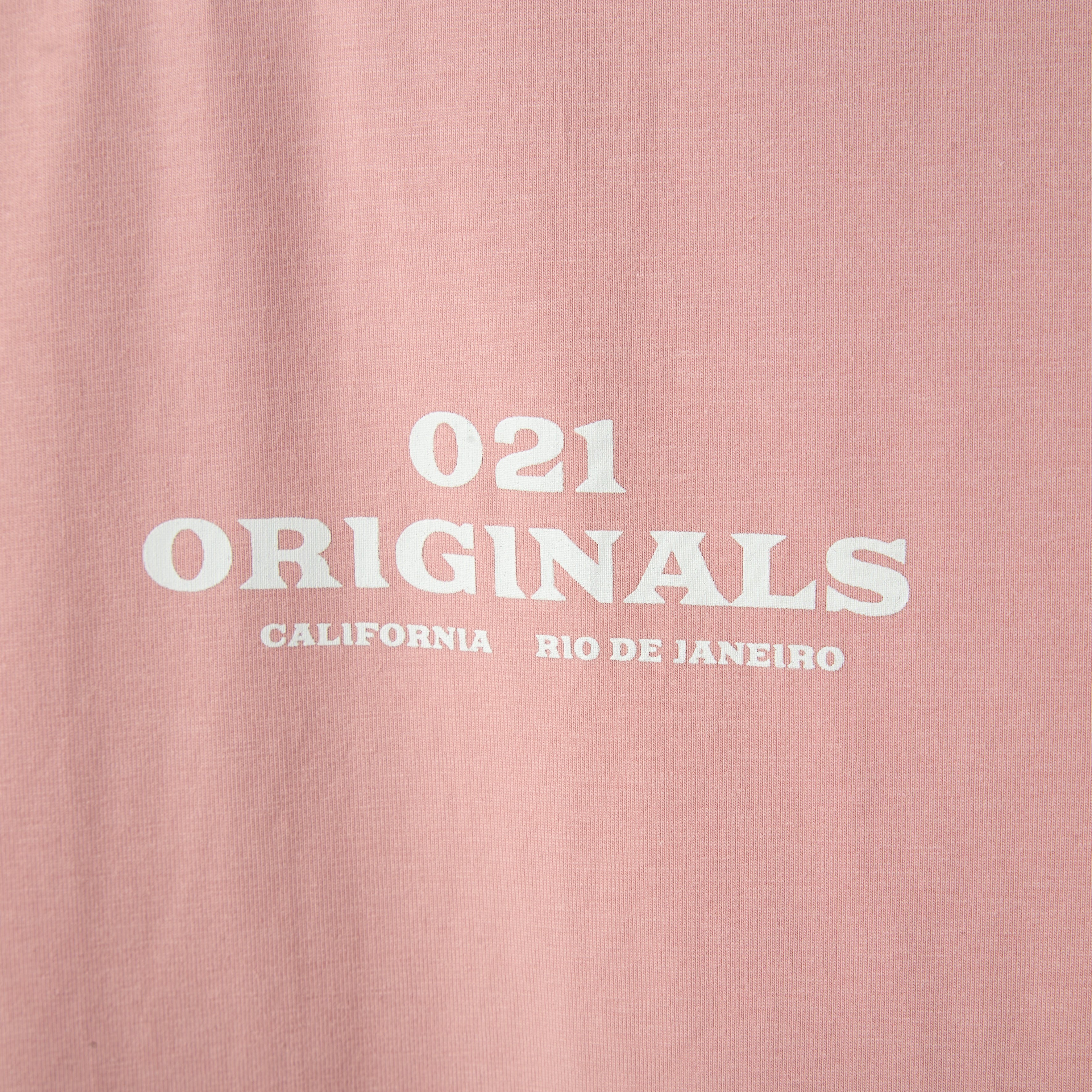 TRADITION STAMP DROP-CUT T-SHIRT - DUSTY ROSE