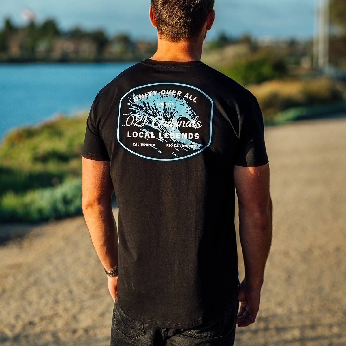 STAY WAVY DROP-CUT T-SHIRT - BLACK