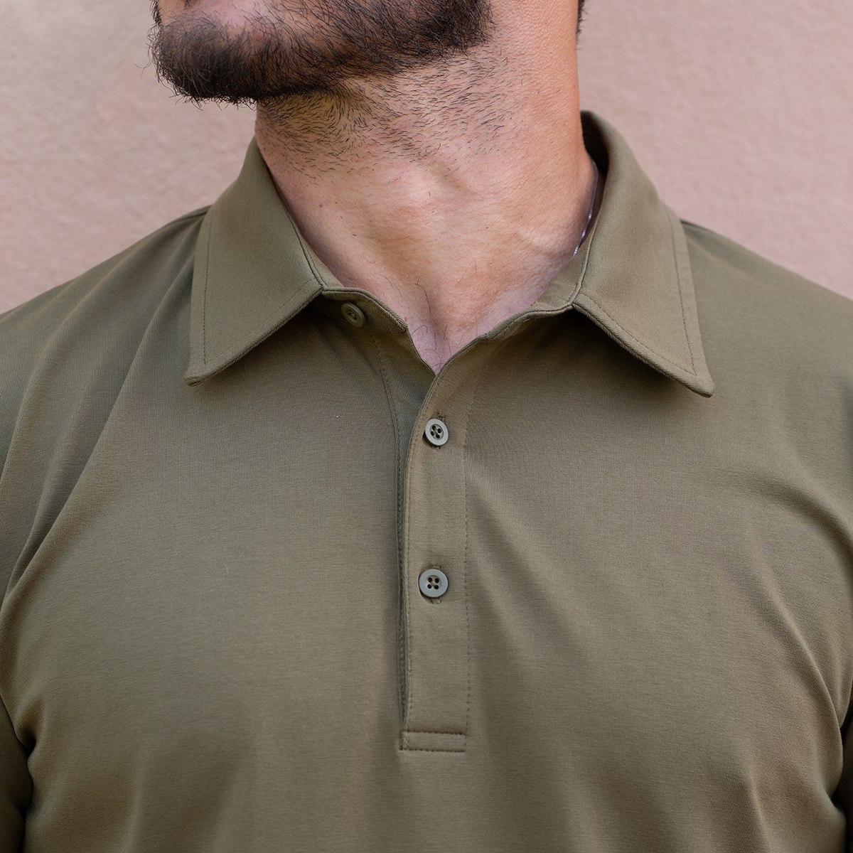 021 ESSENTIAL DROP-CUT POLO - OLIVE