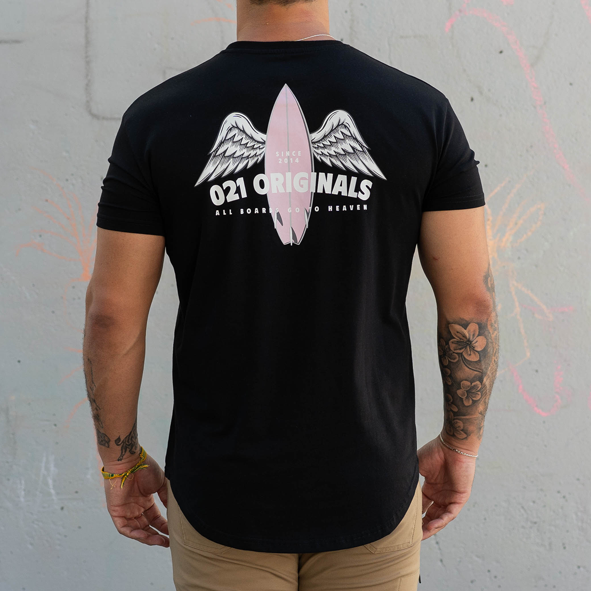 BOARD HEAVEN DROP-CUT T-SHIRT - BLACK