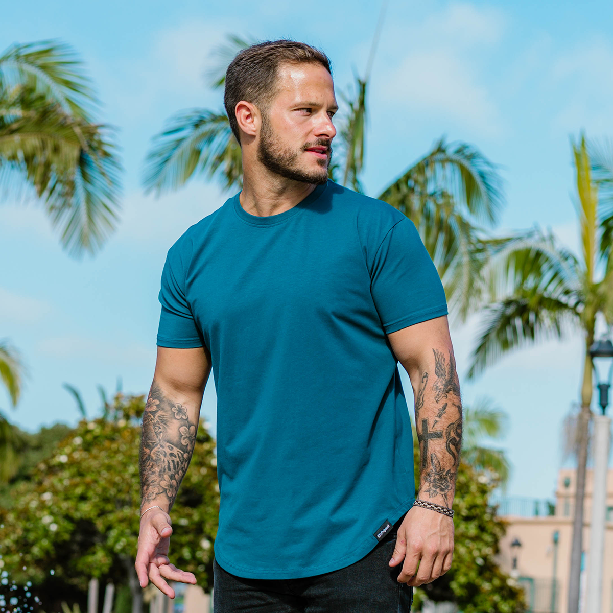 021 ESSENTIAL DROP-CUT T-SHIRT - DEEP BLUE