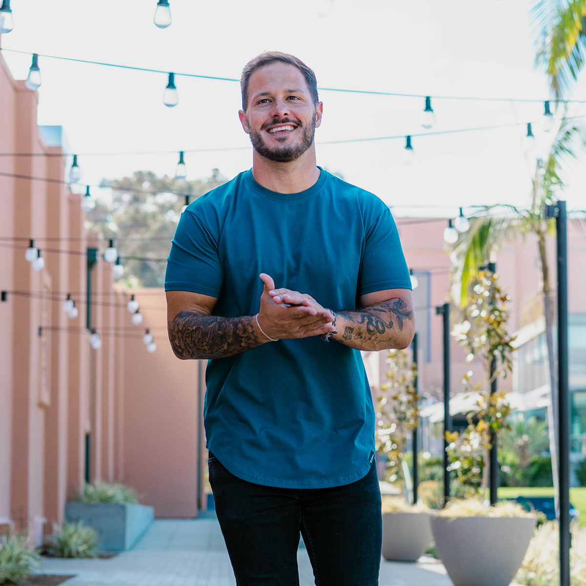 021 ESSENTIAL DROP-CUT T-SHIRT - DEEP BLUE