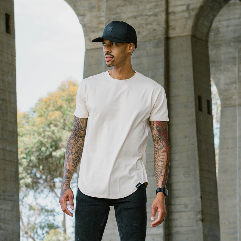021 ESSENTIAL DROP-CUT T-SHIRT - SAND