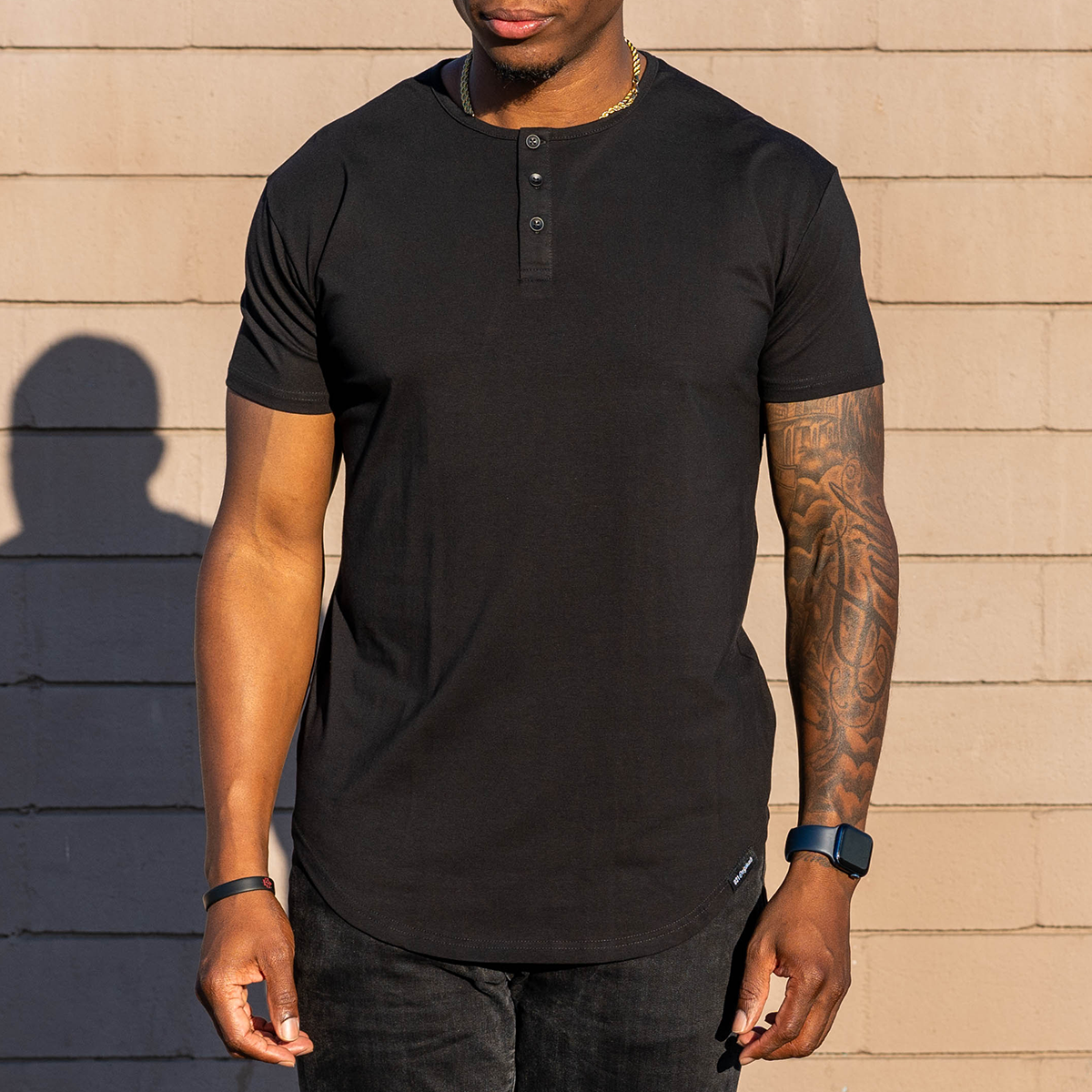 021 ESSENTIAL DROP-CUT HENLEY - BLACK