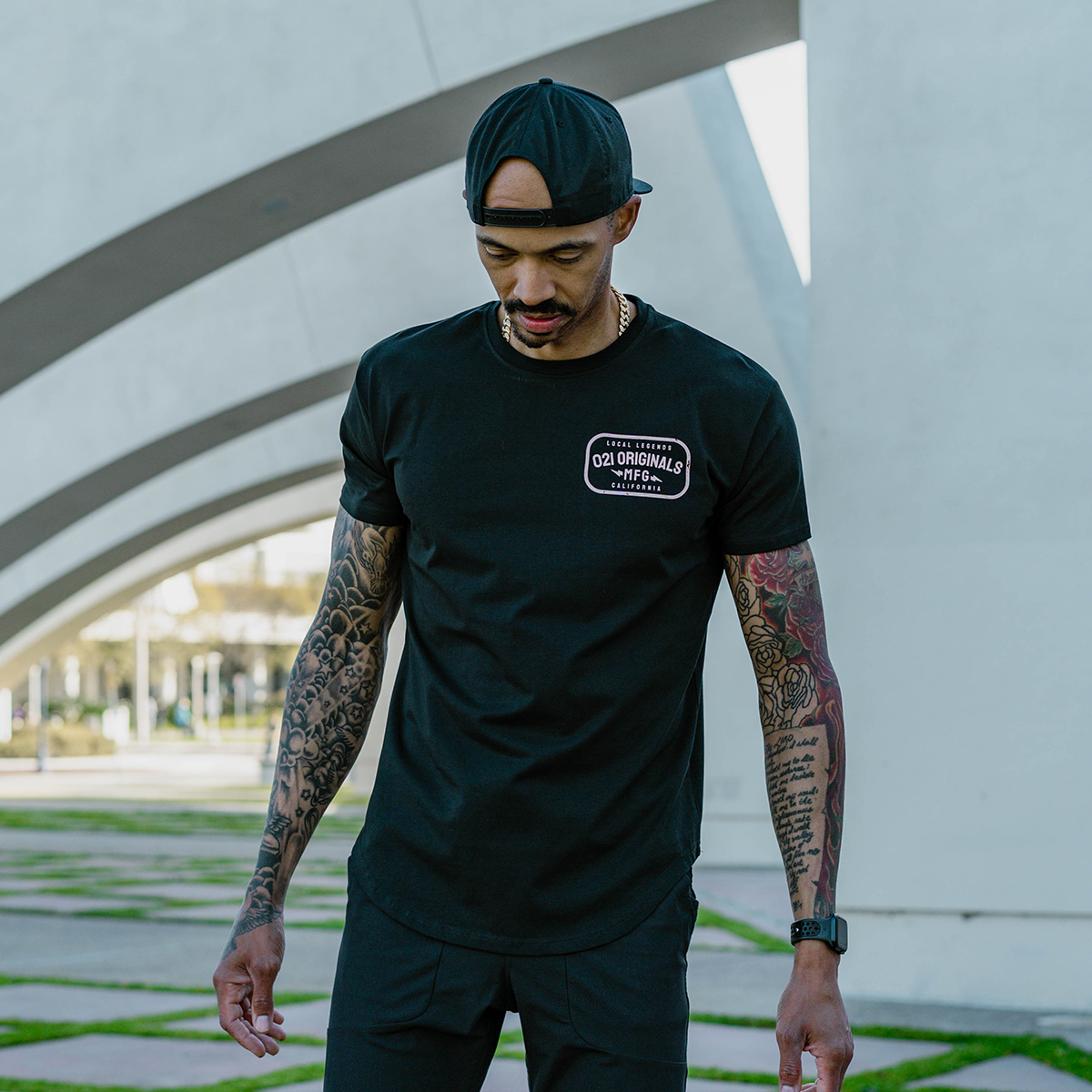LOCAL MFG DROP-CUT T-SHIRT - BLACK