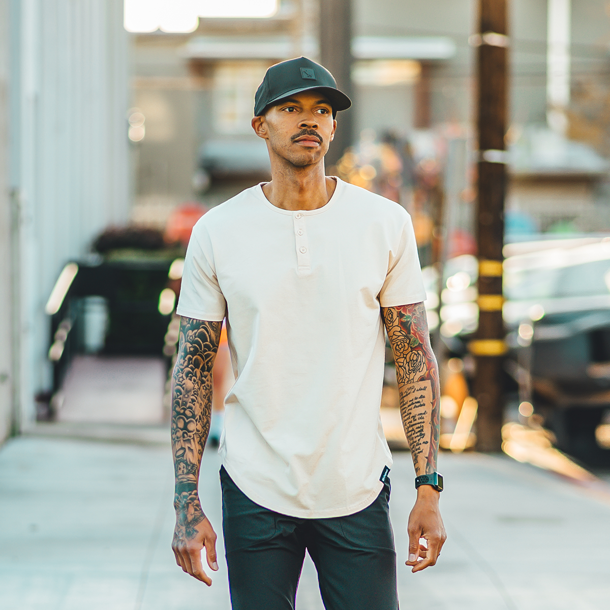 021 ESSENTIAL DROP-CUT HENLEY - SAND