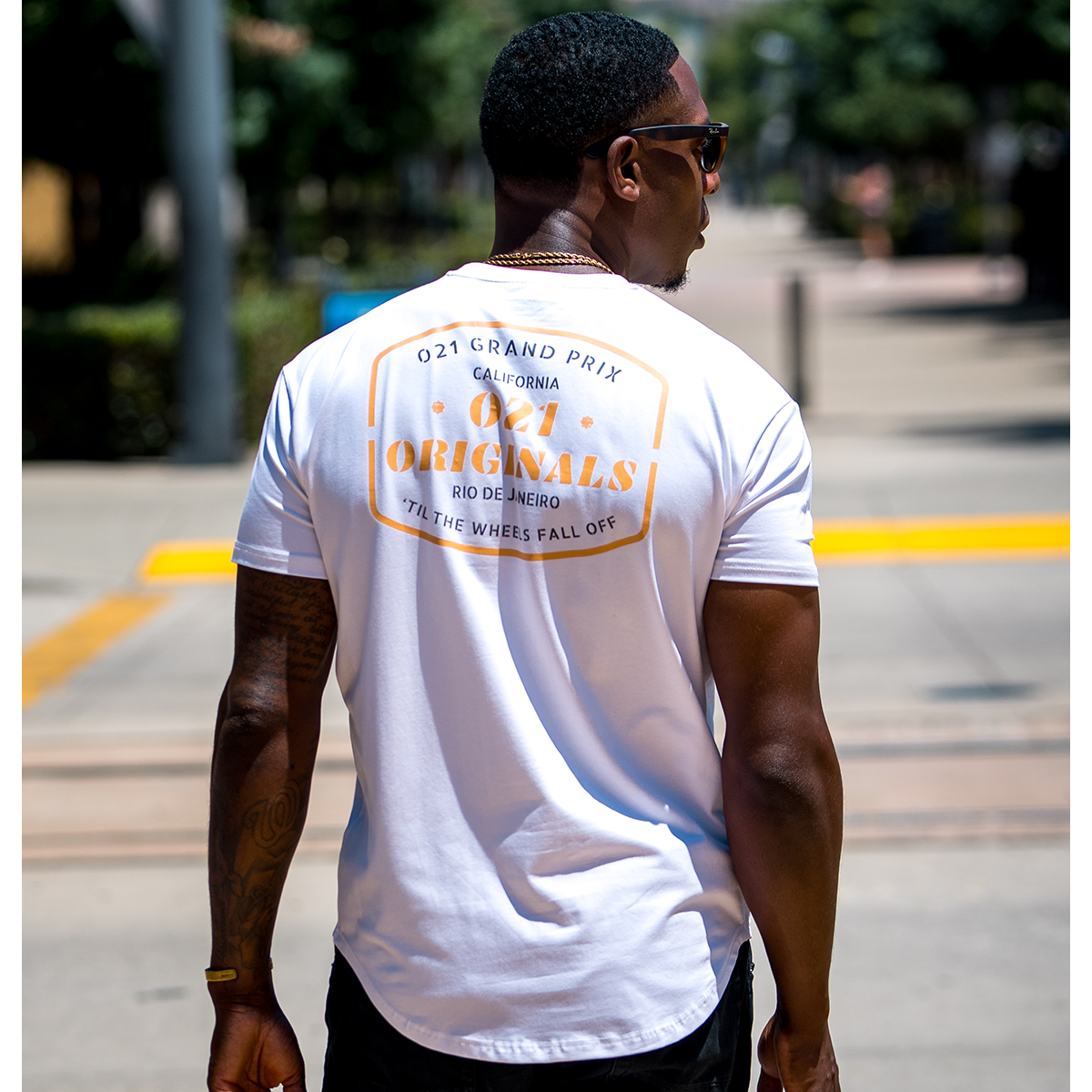 GRAND PRIX DROP-CUT T-SHIRT - WHITE