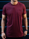 021 ESSENTIAL POCKET T-SHIRT - MAROON